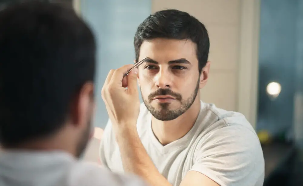 How to Trim Eyebrows for Men